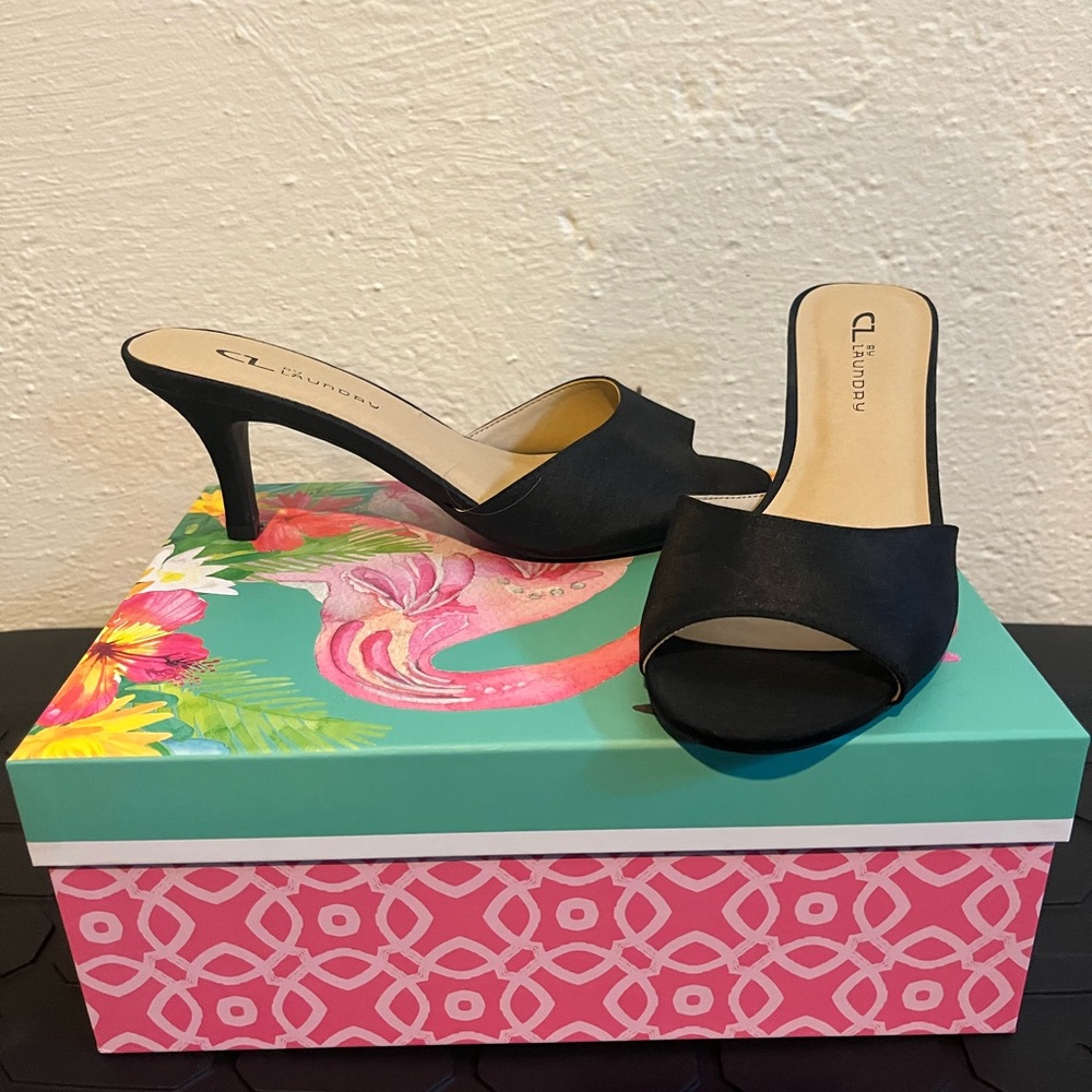 Chinese Laundry black heels size 7.5